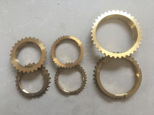 Suku Cadang Mobil Kuningan Synchronizer Rings OEM Kekuatan Tinggi Dan Presisi Tinggi