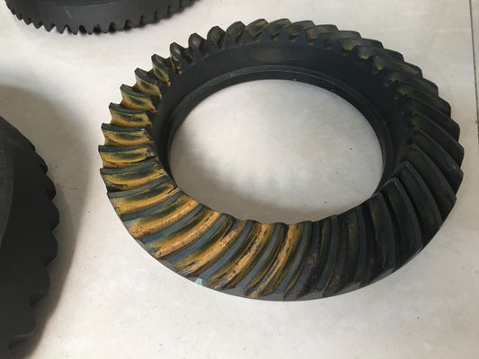 NISSAN Spiral Bevel Gear Crown Wheel Pinion Diameter Besar 20CrMnTiH Material